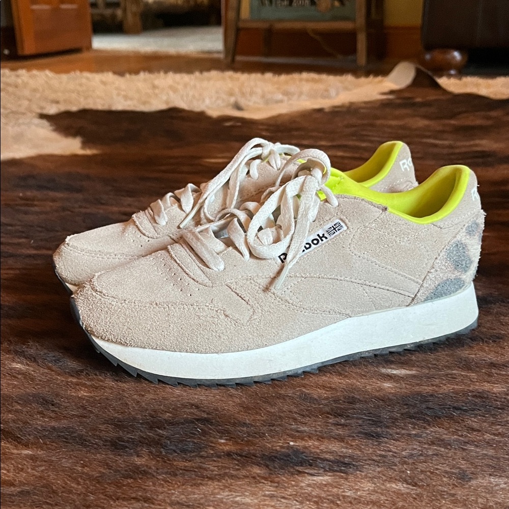 Reebok Women's Tan and Neon Green Sneakers